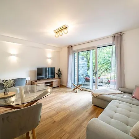 Ferienwohnung Moebliertes Wohnen - Margarete Rostock Exterior foto
